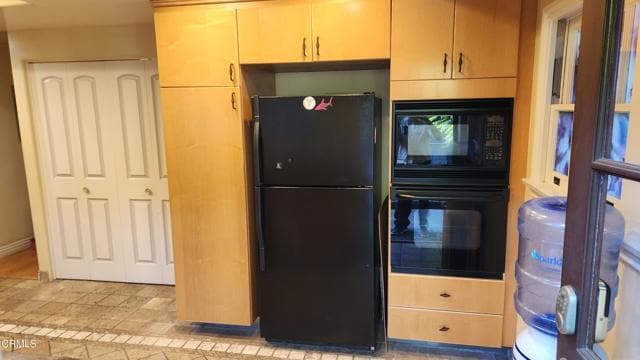 Building Photo - 1772 Corson St