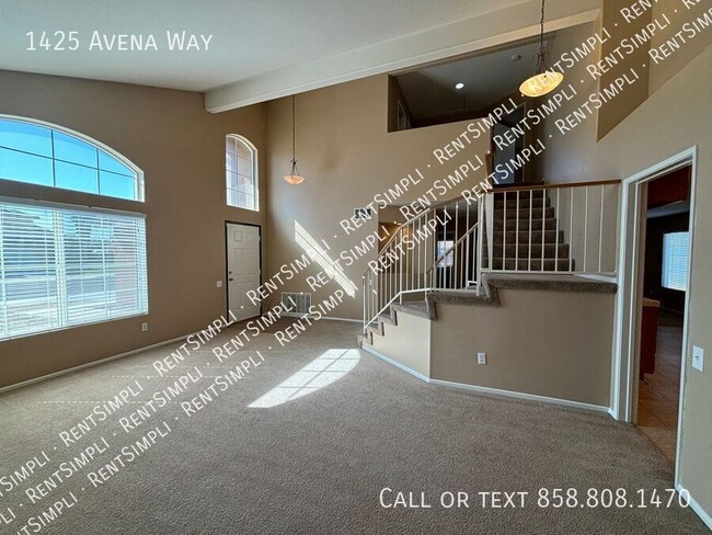 Building Photo - 4 BD 3 BA  San Jacinto Home.