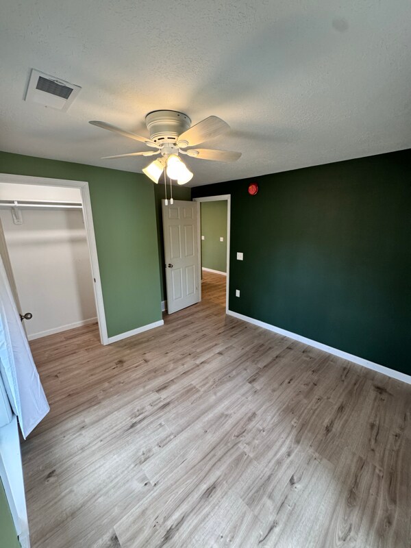 Building Photo - 1409 Superior Ave