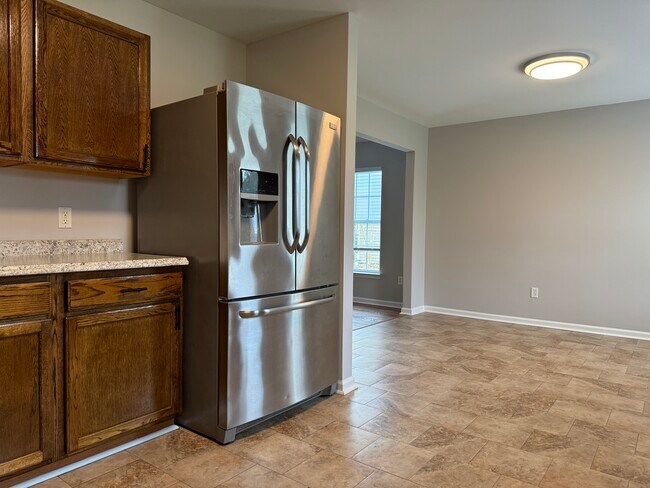 Building Photo - 39 Hamilton Grove Dr