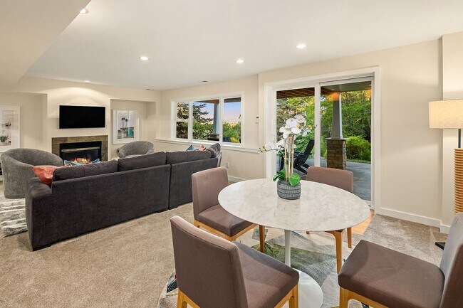 Building Photo - Magnolia Home