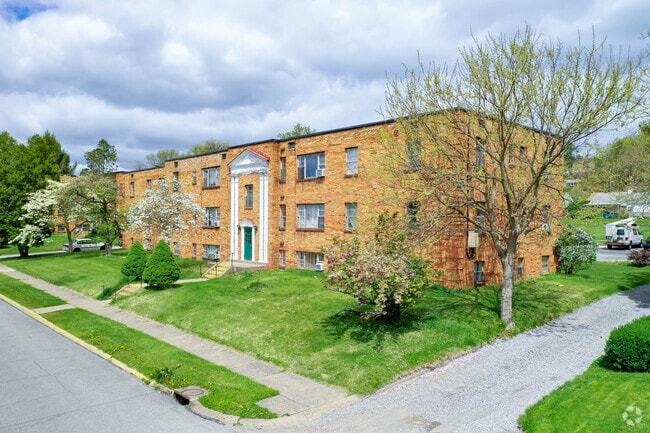Primary Photo - Virginia Terrace
