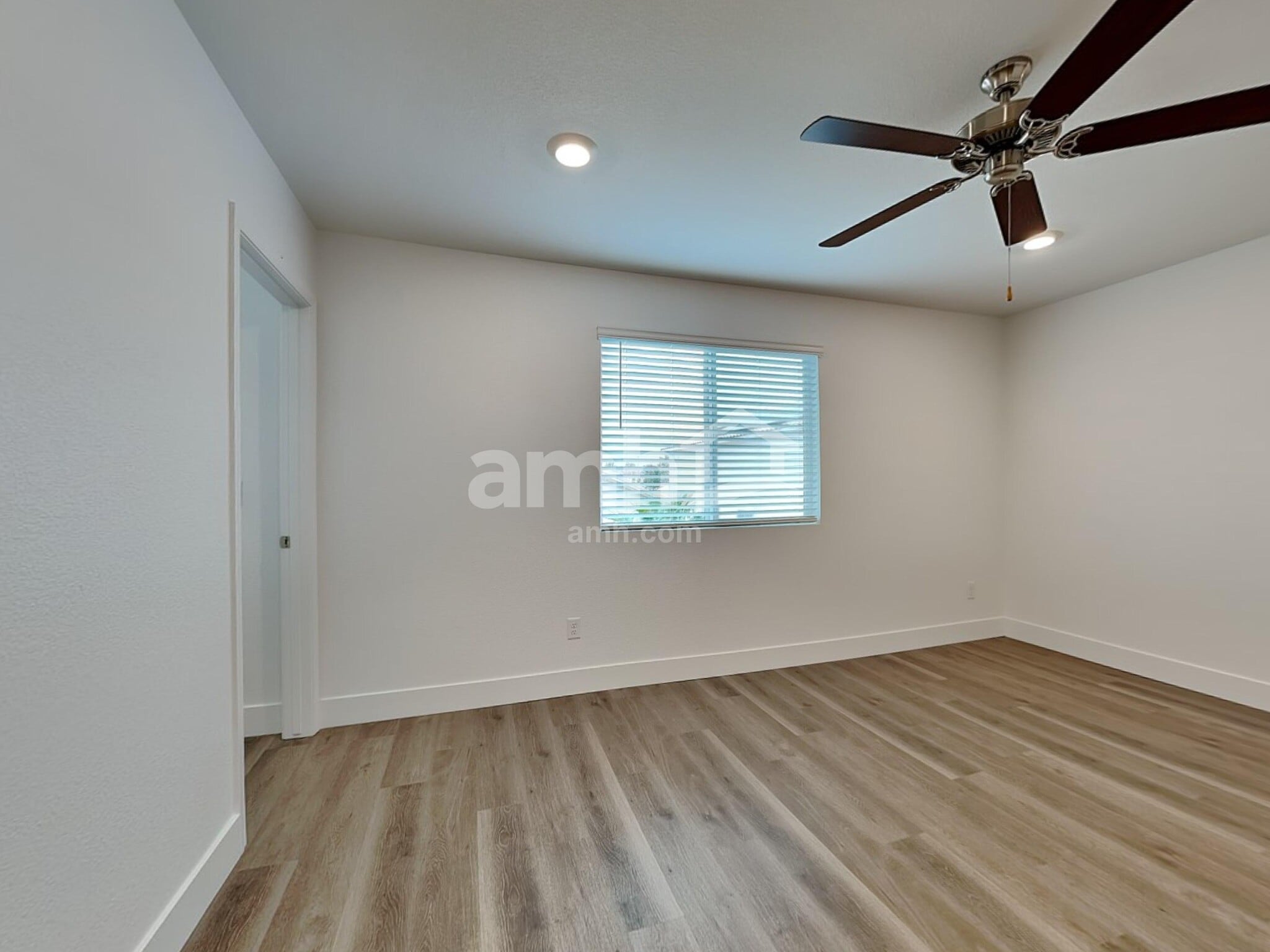 Building Photo - 8365 Flagpole Loop Ave