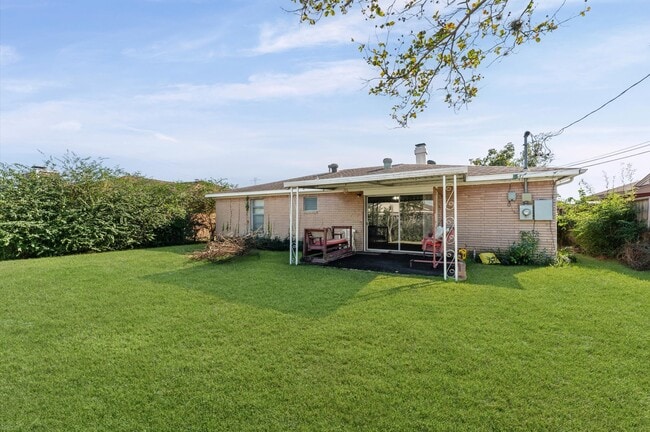 Building Photo - 1201 17th St