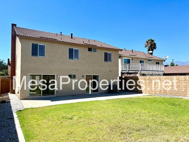 Building Photo - 11321 Oakwood Dr