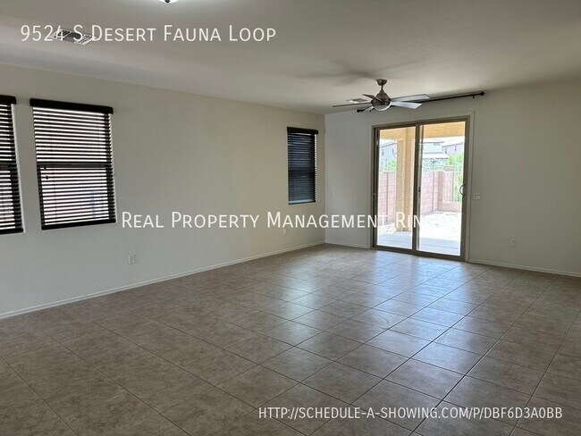 Building Photo - Fantastic Find in Vail Mountain Estates!!!!!