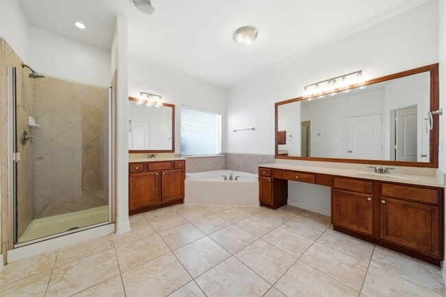 Building Photo - 23019 Spellbrook Bend Ln