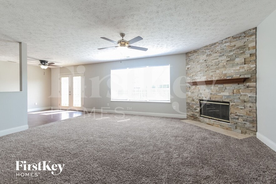 Building Photo - 6009 Copeland Lakes Dr