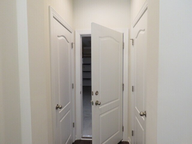 Building Photo - 114 White Crane Ct