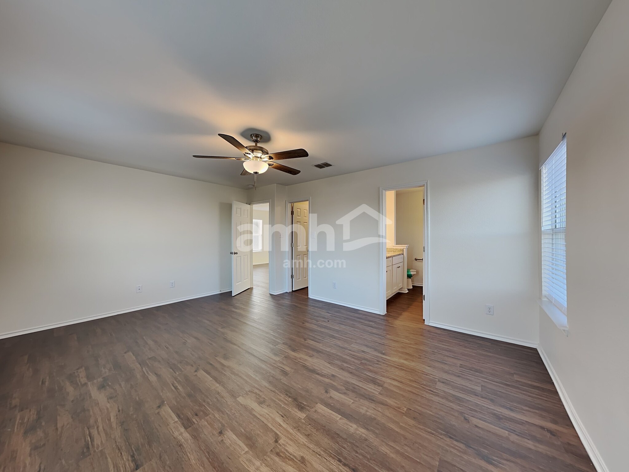 Building Photo - 10815 Canter Spur
