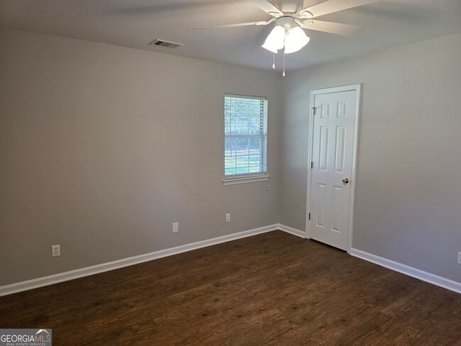 Building Photo - 109 Ashley Dr