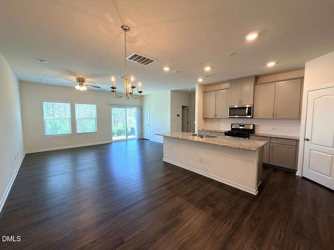 Building Photo - 1646 Clayfire Dr.