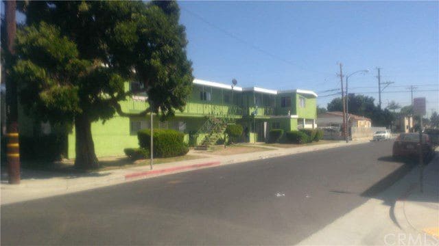 Building Photo - 400 E Hullett St