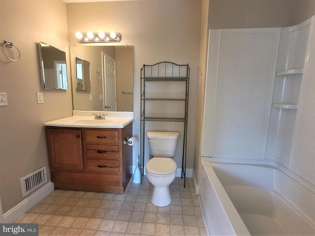 Building Photo - 50 Starboard Ct