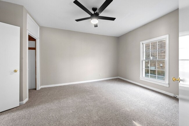 Building Photo - 2 Bedroom Home Near APSU Campus For Rent!