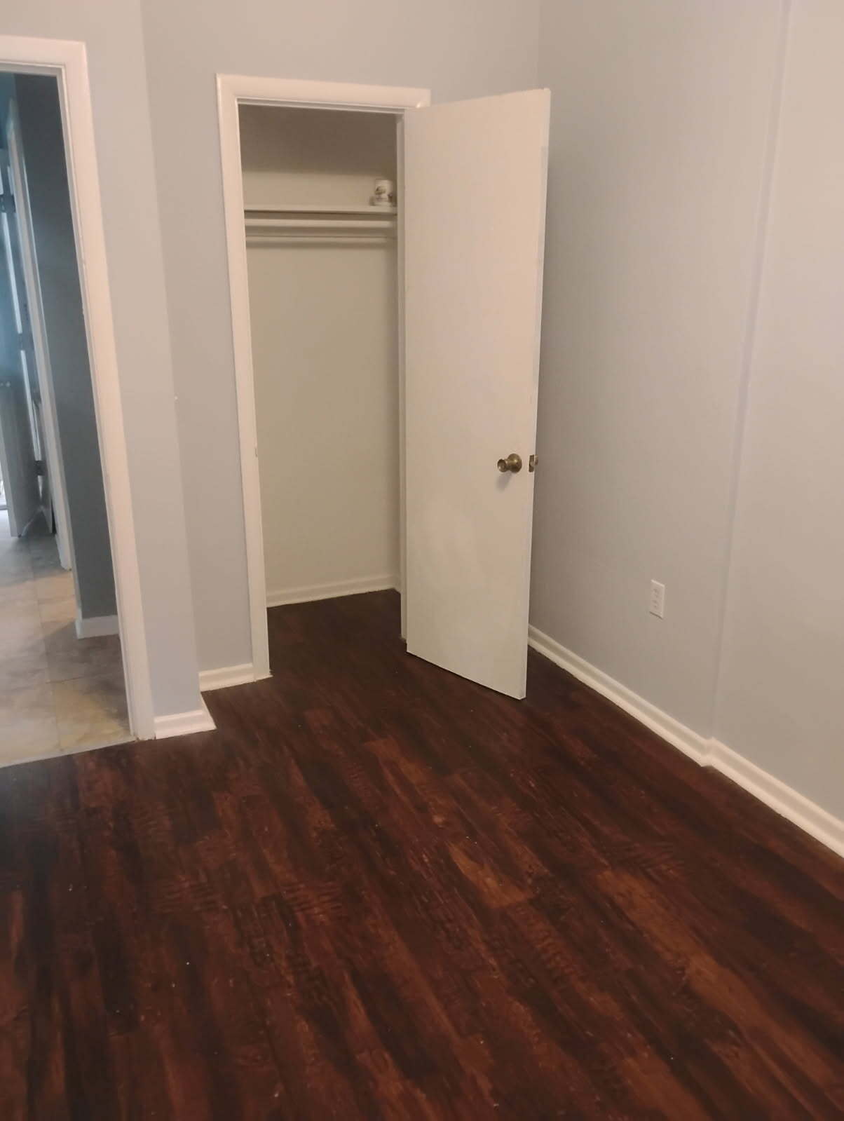 Building Photo - 56 Clinton St