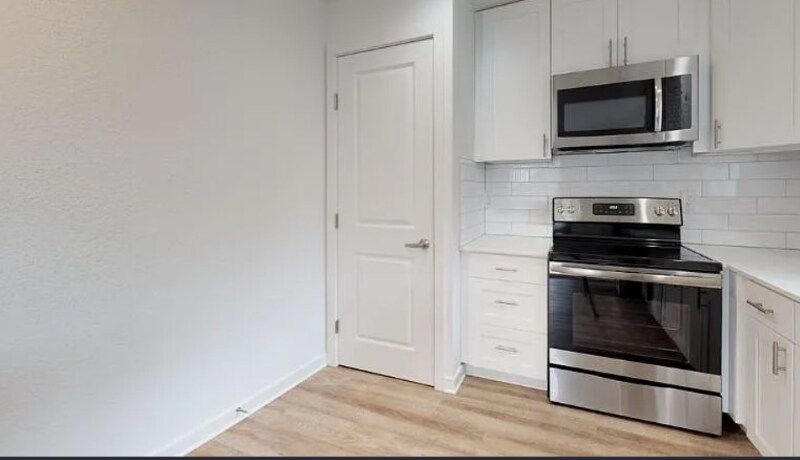 Building Photo - 800 4th St