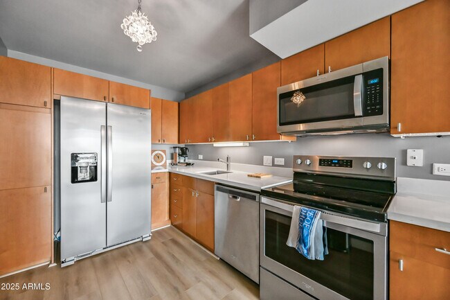 Building Photo - 4808 N 24th St