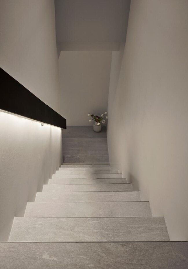 Building Photo - 1 Appian Way