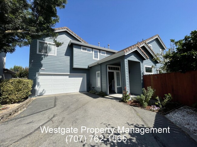 Building Photo - 1453 Woodside Cir