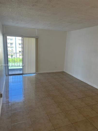 Building Photo - 4550 NW 9th St