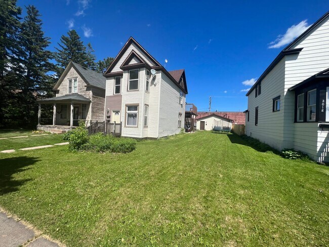 Building Photo - 2014 Banks Ave
