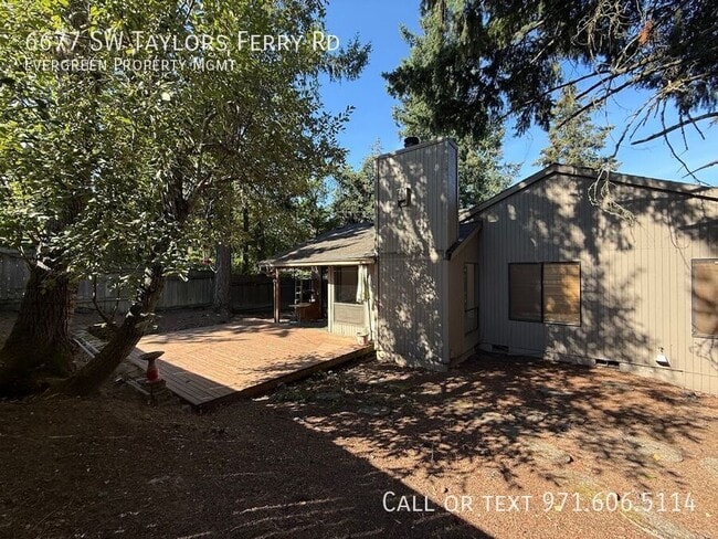 Building Photo - 6677 SW Taylors Ferry Rd