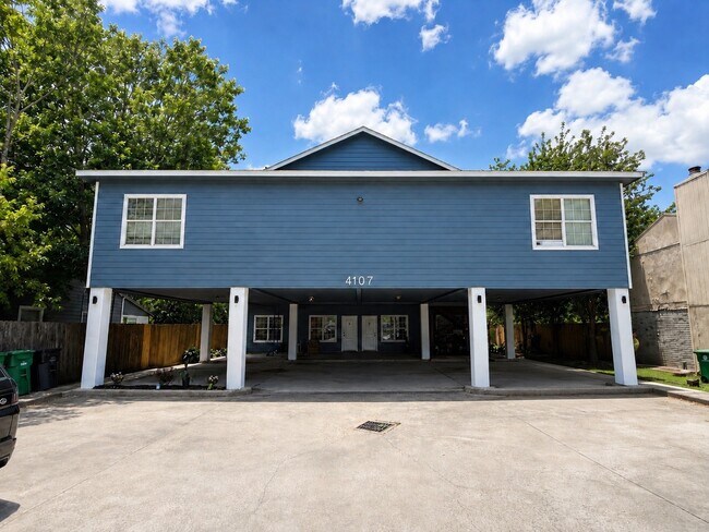 Building Photo - 4107 Lark Ln