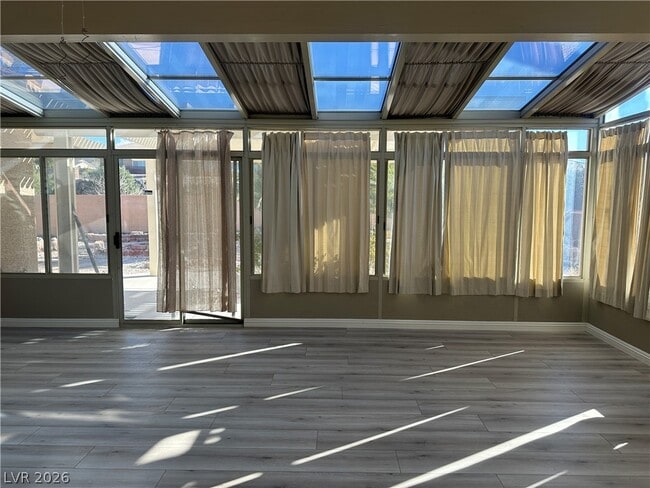 Building Photo - 2805 Foxtail Creek Ave