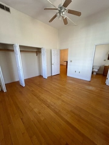 Building Photo - 23 Grove