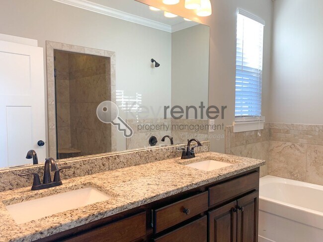 Building Photo - 6160 Tuscany Pl