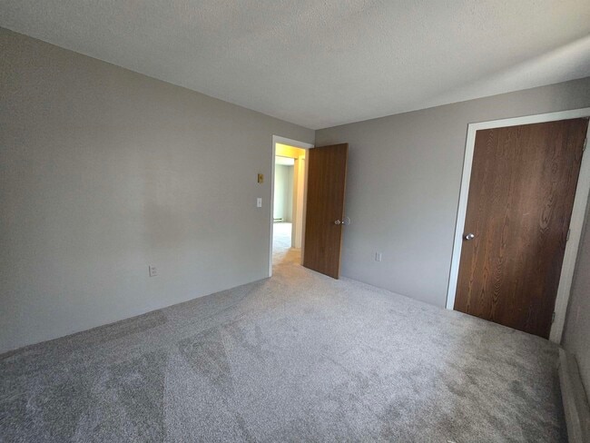 Building Photo - 311 Great Bay Woods