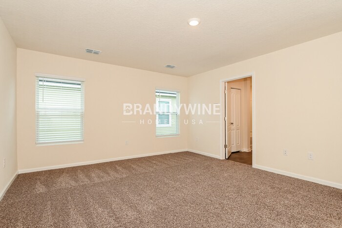 Building Photo - 250 Falcon Ridge Rd