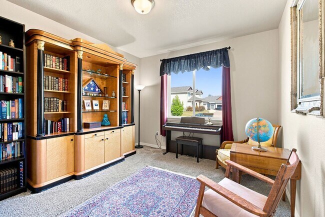 Building Photo - 509 Wrangell Ln