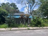Building Photo - 3402 33rd Ct N