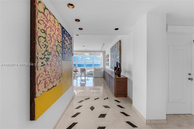 Building Photo - The Executive Condo