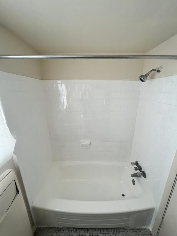 Building Photo - 7208 Donnell Pl