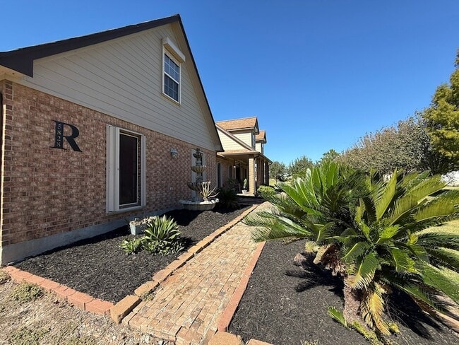 Building Photo - 5828 Avenue P