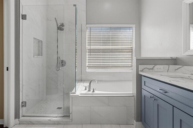 Building Photo - 13285 Early Frost Cir