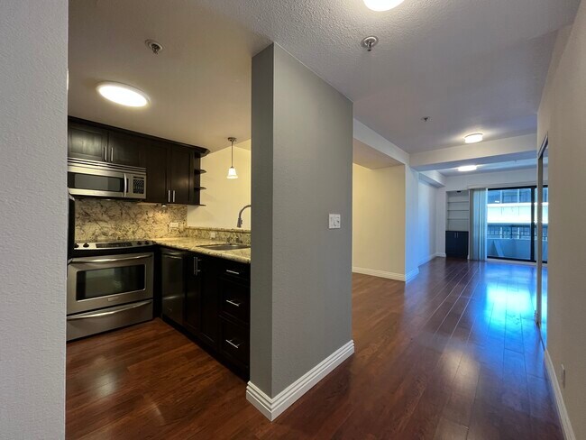 Building Photo - 601 Van Ness Ave