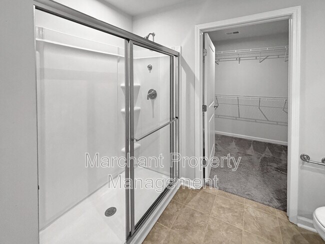 Building Photo - 403 Moss Branch Ct