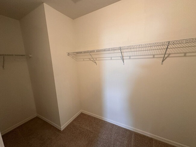 Building Photo - 4186 Looking Glass Pl