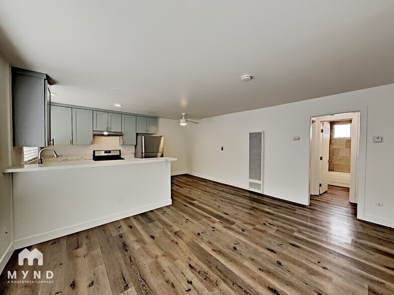 Building Photo - 4178 32nd St