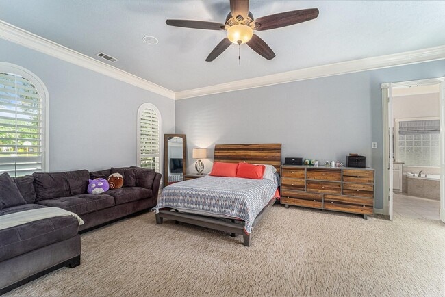 Building Photo - 13602 Springmint Dr