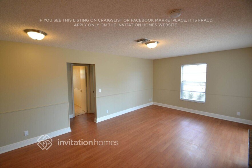 Building Photo - 132 La Mancha Ave