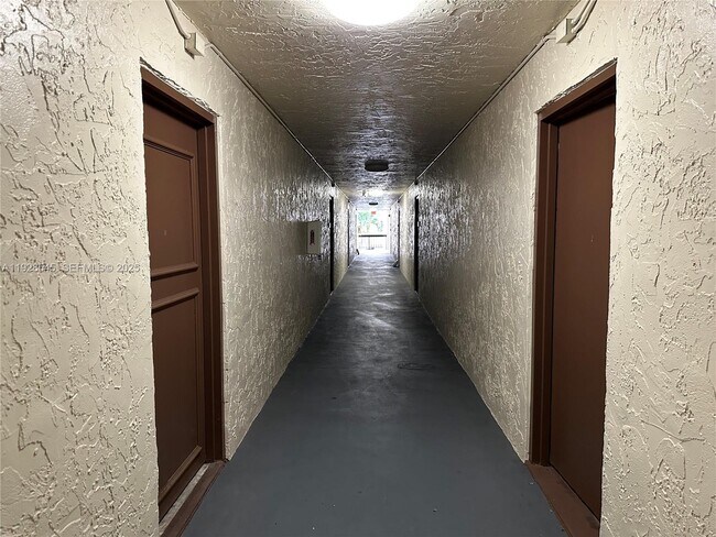 Building Photo - 8301 SW 142nd Ave