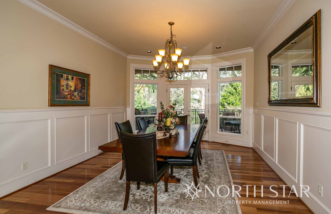 Building Photo - Stunning Home in Hidden Creek