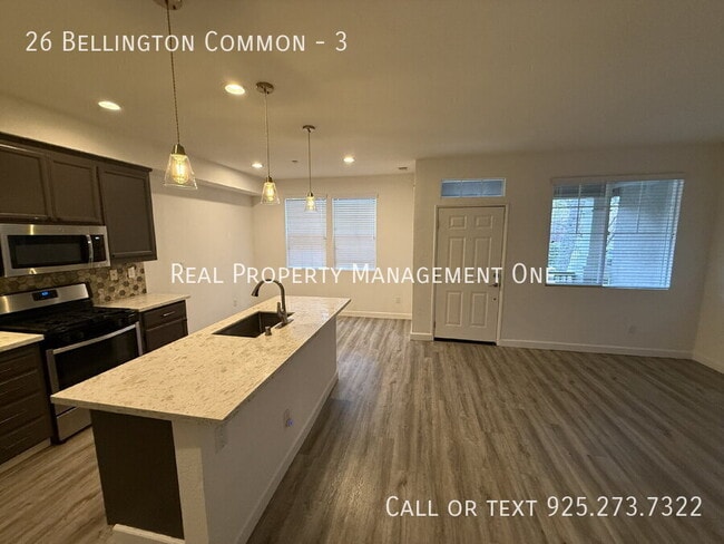 Building Photo - 26 Bellington Common