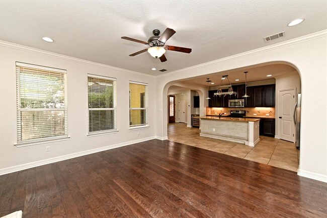 Building Photo - 12124 Terraza Cir