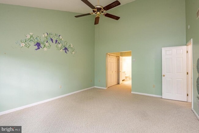 Building Photo - 193 Hawthorne Ct